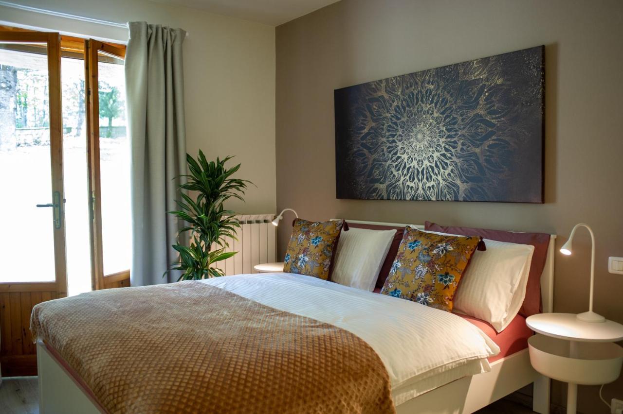 Villa Giuliana B&B 斯卡尔佩里亚 外观 照片