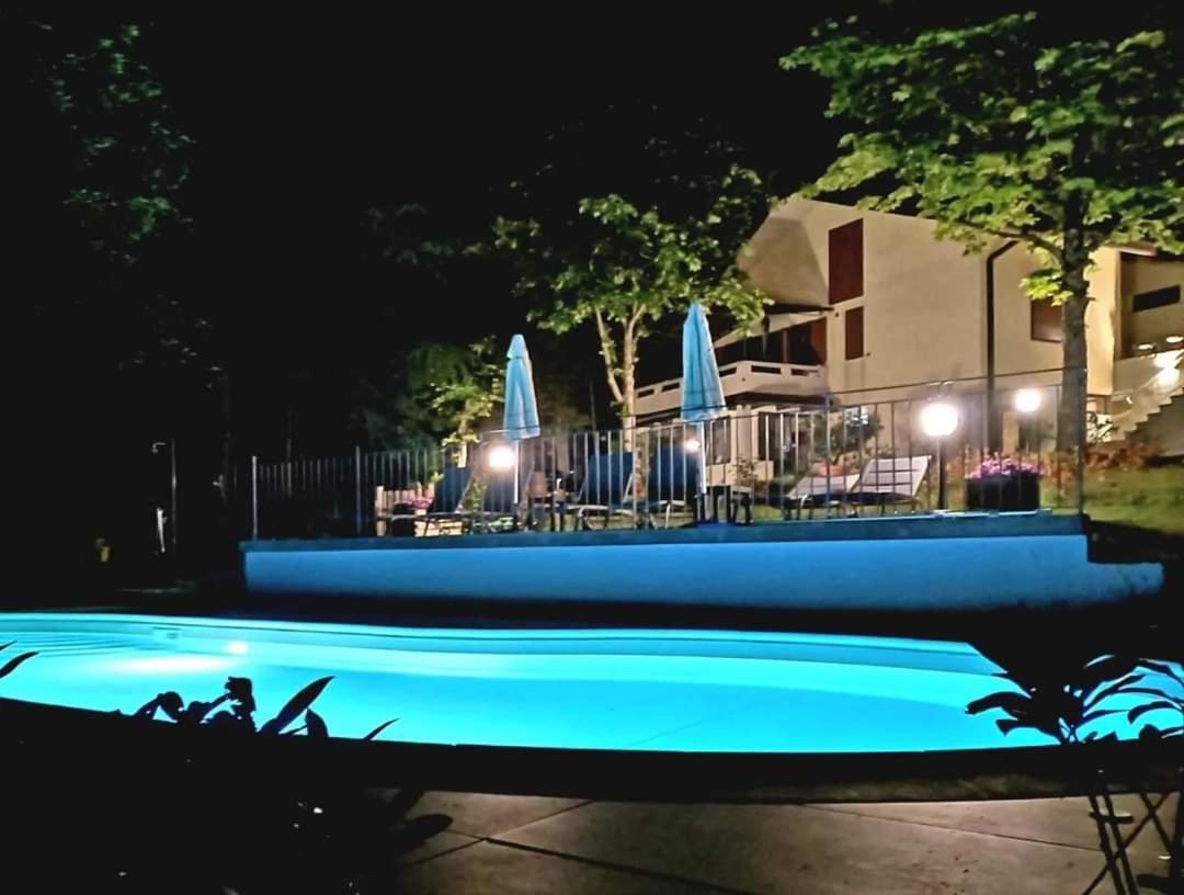 Villa Giuliana B&B 斯卡尔佩里亚 外观 照片